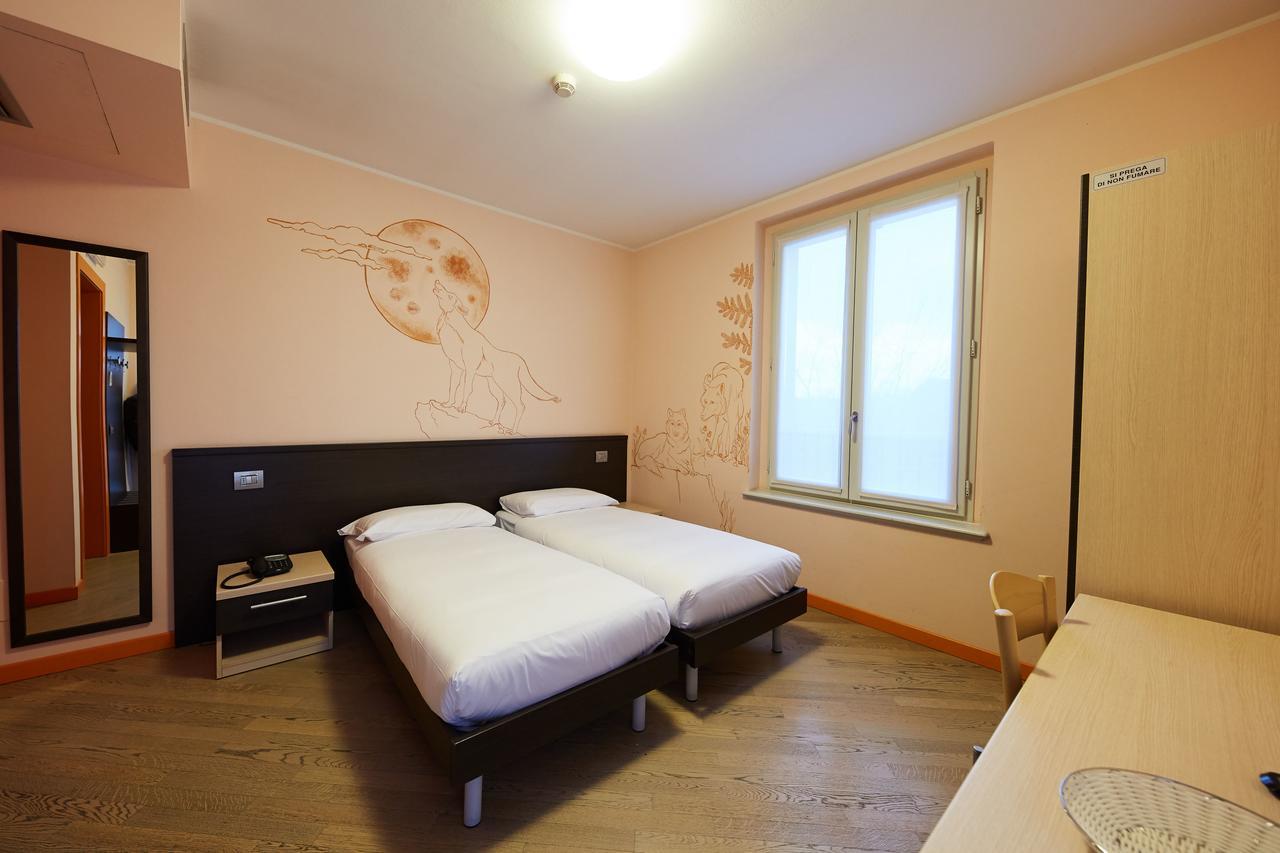 Cornelle Hotel Valbrembo Exteriör bild